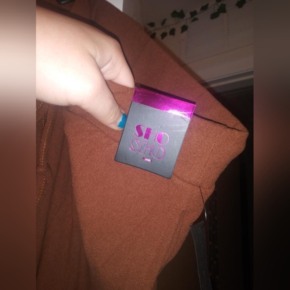 SHO SHO Brown Wide Leg Pants - Picture 3 of 4